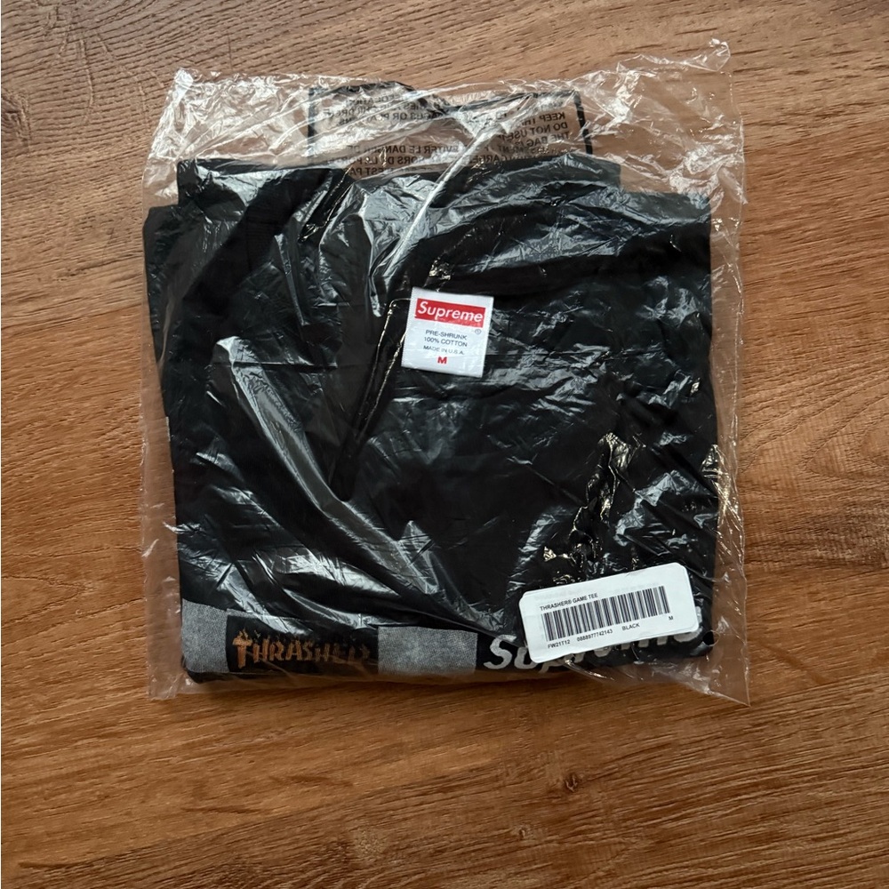 Supreme x Thrasher  Game Black Graphic Tee